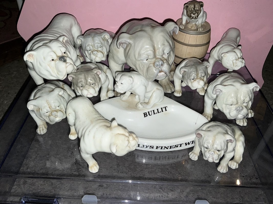 Collectibulldogs photo 4